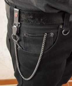 Victorinox Dubbele Sleutelhanger Met Riemklem -Armedangels Winkel dubbele sleutelhanger riemklem 4