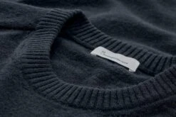 Heren Trui Lamswol, Donkerblauw -Armedangels Winkel heren trui lamswol 2