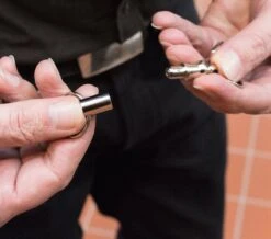 Sleutelhanger Met Koppeling En Karabijnhaak -Armedangels Winkel sleutelhanger koppeling karabijnhaak 3